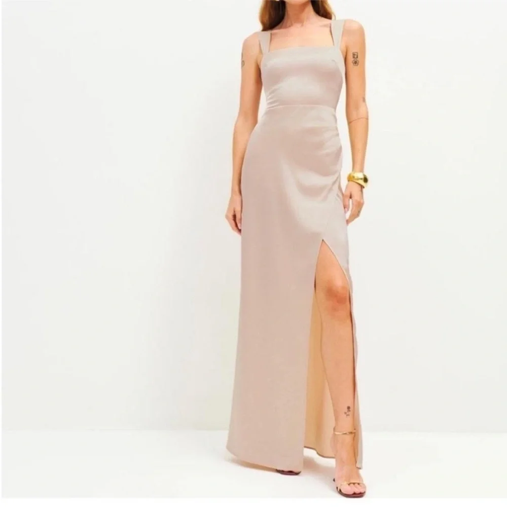 NWT Reformation Dress Isolene Gown in Crush Champagne Satin